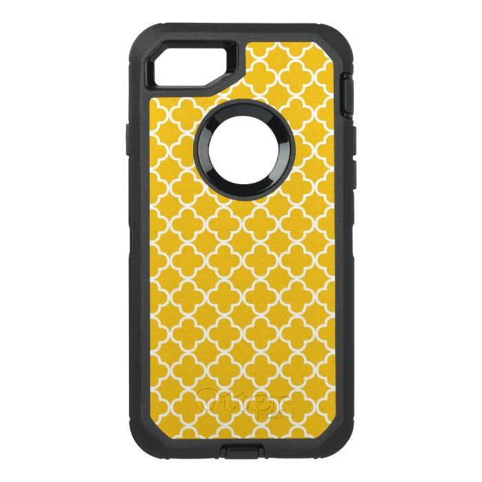 Bright Yellow Quatrefoil Pattern OtterBox Defender iPhone 7 Case