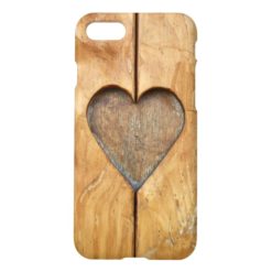 Romantic iPhone 7 Case with heart on wooden