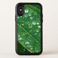 Rain Drops on Tropical Papaya Leaf OtterBox Symmetry iPhone X Case